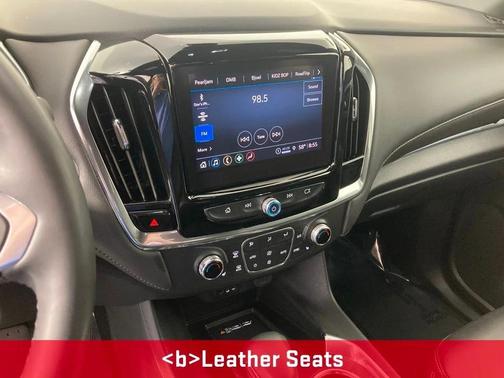 Sterling Gray Metallic 2023 Chevrolet Traverse LT Leather