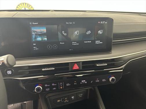 2025 Kia K5 LXS