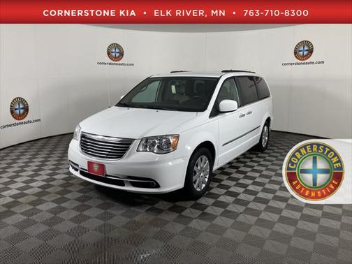 2015 Chrysler Town & Country Touring