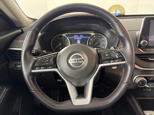 2021 Nissan Altima SR Intelligent AWD