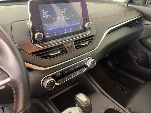 2021 Nissan Altima SR Intelligent AWD