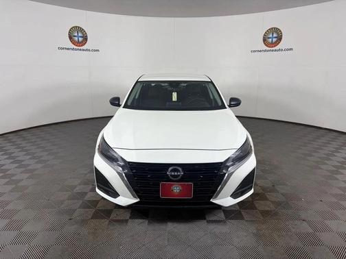 White 2025 Nissan Altima 2.5 SV