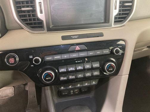 2018 Kia Sportage EX