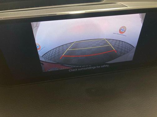 2024 Mazda CX-50 2.5 S Preferred Package