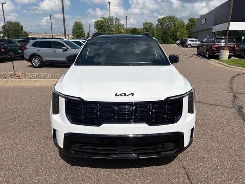 White 2026 Kia Sorento SX