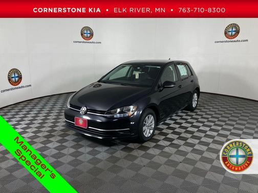 2018 Volkswagen Golf TSI S