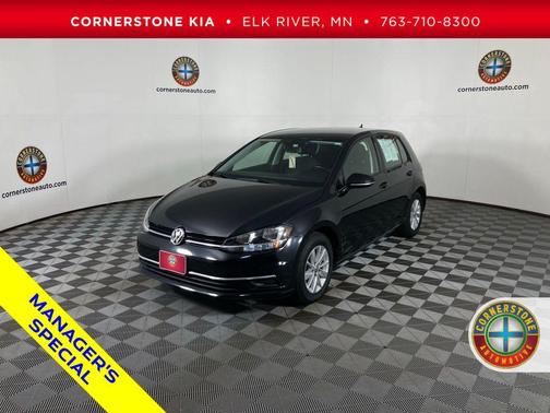 2018 Volkswagen Golf TSI S