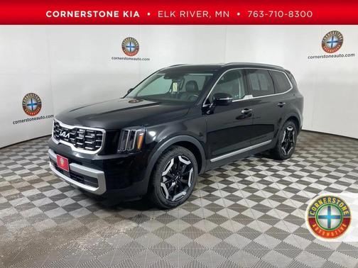 Ebony Black 2023 Kia Telluride S