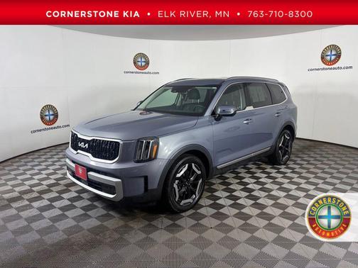 Everlasting Silver 2024 Kia Telluride EX
