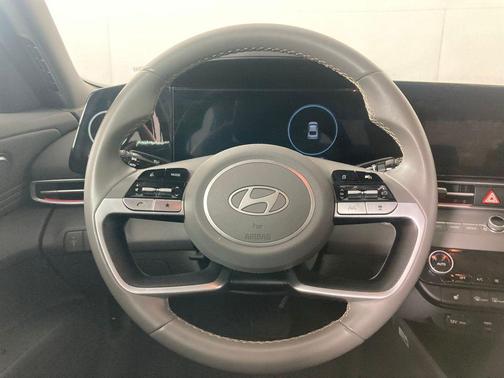 Amazon Gray 2025 Hyundai ELANTRA SEL