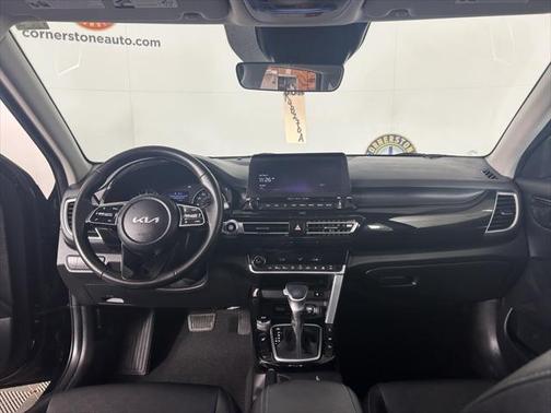 2023 Kia Seltos EX