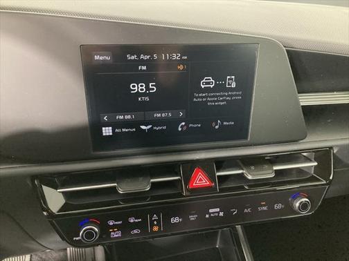 2025 Kia Niro LX