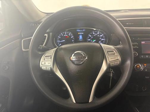 Brilliant Silver 2015 Nissan Rogue S