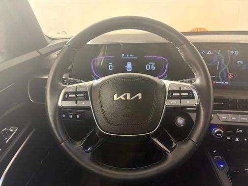Ebony Black 2024 Kia Telluride EX X-Line