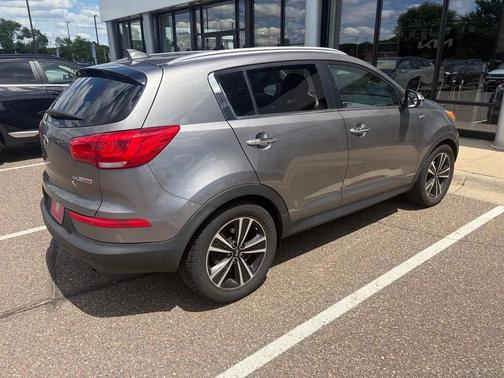 Mineral Silver 2016 Kia Sportage SX