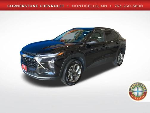 Mosaic Black Metallic 2025 Chevrolet Trax LT