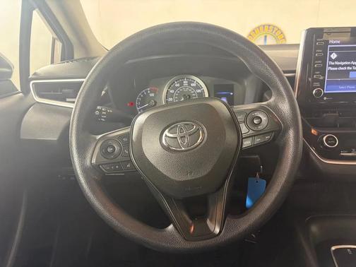 Classic Silver Metallic 2021 Toyota Corolla LE