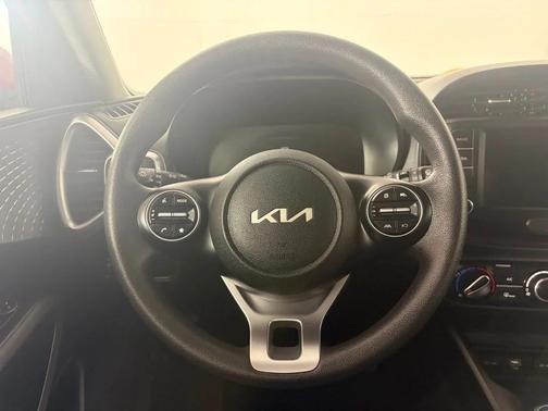 Inferno Red 2025 Kia Soul LX