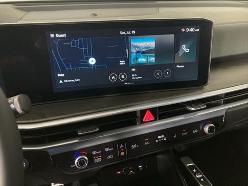 2025 Kia Sorento SX