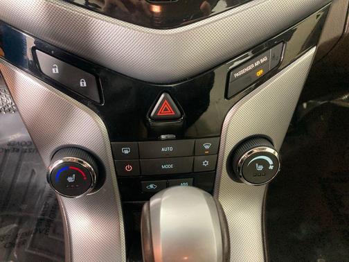 2011 Chevrolet Cruze LTZ