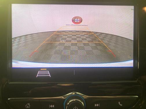 Summit White 2020 Chevrolet Trax Premier