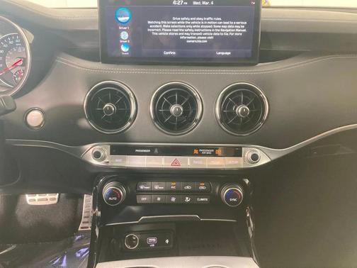 Micro Blue 2023 Kia Stinger GT2