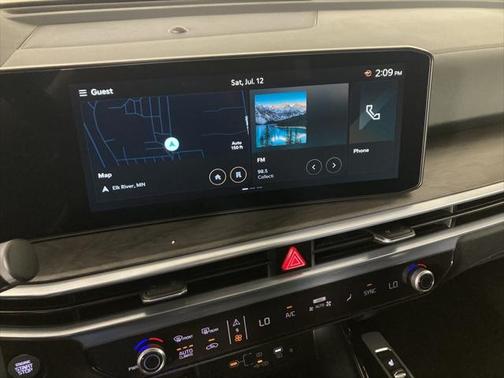 2025 Kia Sorento SX
