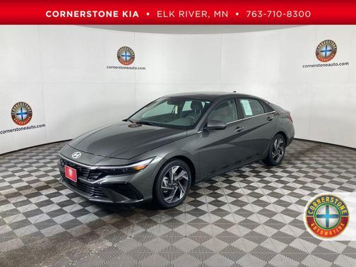 2025 Hyundai ELANTRA SEL