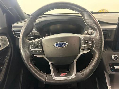 Rapid Red Metallic Tinted Clearcoat 2020 Ford Explorer ST