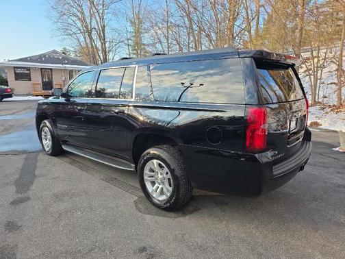 2020 Chevrolet Suburban LT