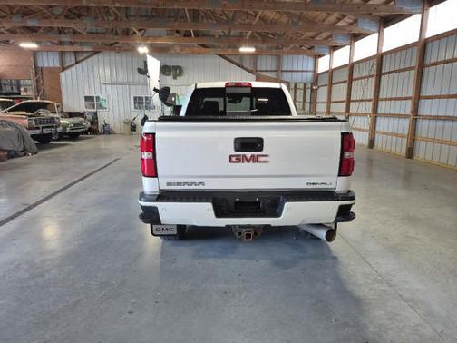 2018 GMC Sierra 2500 Denali