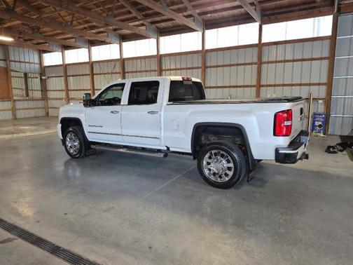 2018 GMC Sierra 2500 Denali