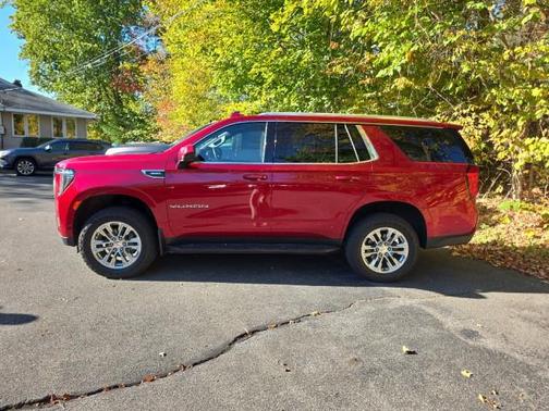 2021 GMC Yukon SLE
