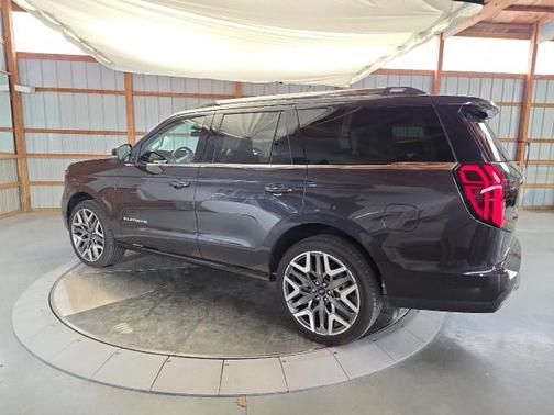 Dark Matter Gray Metallic 2025 Ford Expedition Platinum
