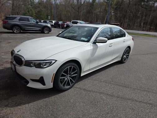 Alpine White 2019 BMW 330 xDrive