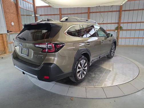 Autumn Green Metallic 2024 Subaru Outback Touring XT