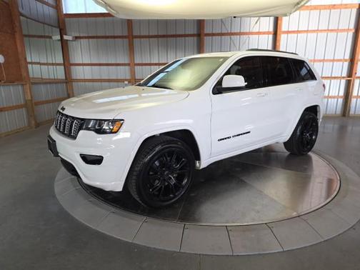 2019 Jeep Grand Cherokee Altitude