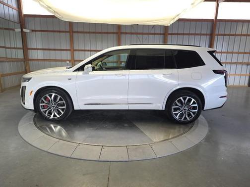 2024 Cadillac XT6 Sport AWD