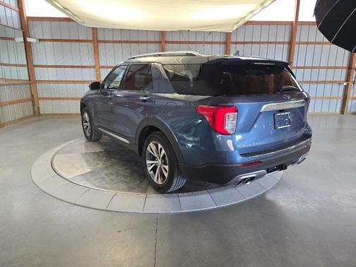 Blue Metallic 2020 Ford Explorer Platinum