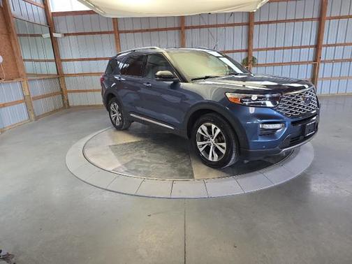 Blue Metallic 2020 Ford Explorer Platinum