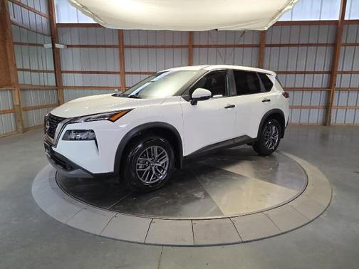 2022 Nissan Rogue S