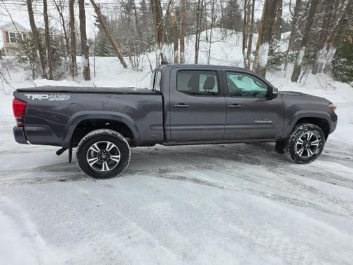2016 Toyota Tacoma SR5