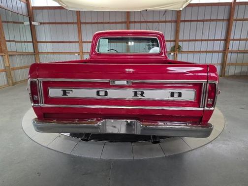 1967 Ford F100 Base