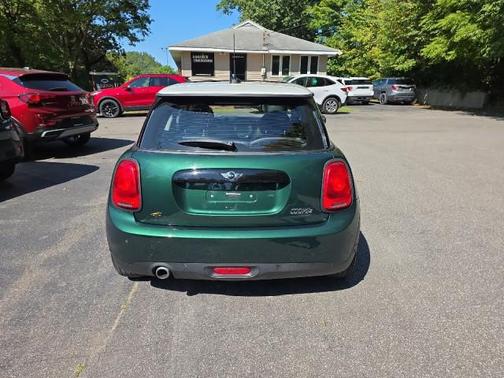 2018 MINI Hardtop Cooper