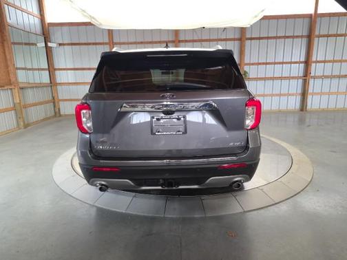 Carbonized Gray Metallic 2022 Ford Explorer Limited