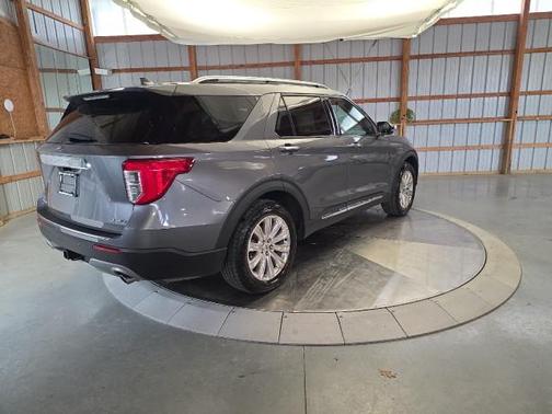 Carbonized Gray Metallic 2022 Ford Explorer Limited