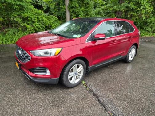 Ruby Red Metallic Tinted Clearcoat 2019 Ford Edge SEL