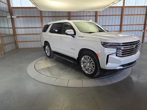 Iridescent Pearl Tricoat 2023 Chevrolet Tahoe High Country