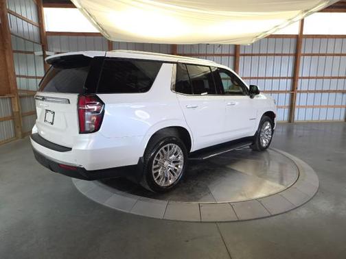 Iridescent Pearl Tricoat 2023 Chevrolet Tahoe High Country