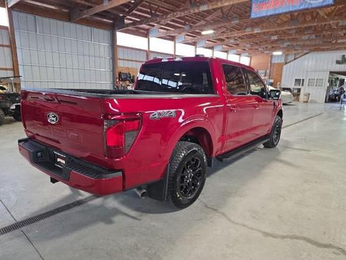 Rapid Red Metallic Tinted Clearcoat 2025 Ford F-150 XLT